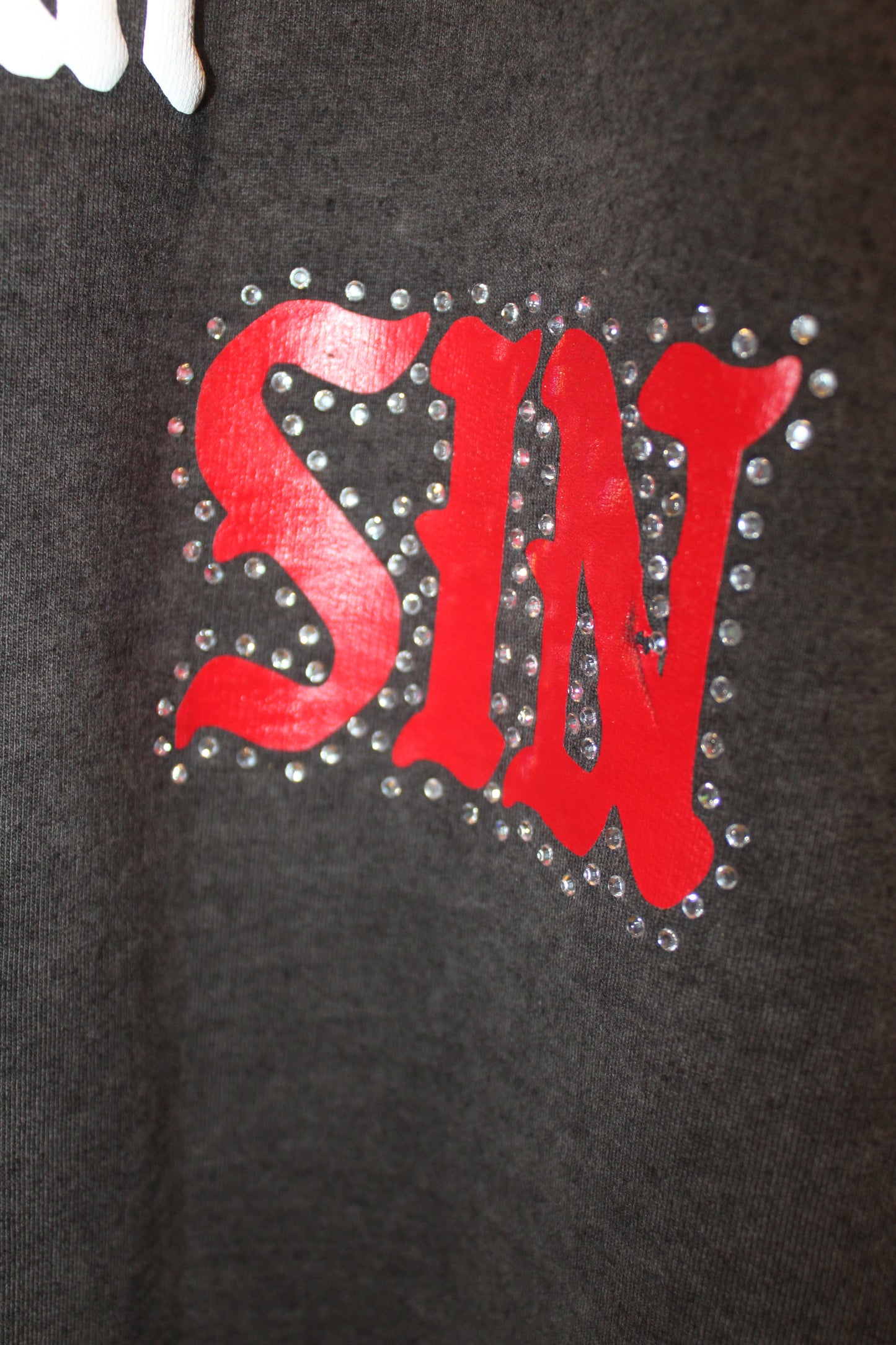 saint tee